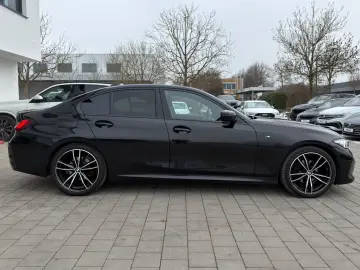 BMW 320d Lim. xDrive M Sport ACC CarPlay Lane RFK