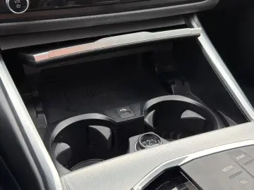 BMW 320d Lim. xDrive M Sport ACC CarPlay Lane RFK