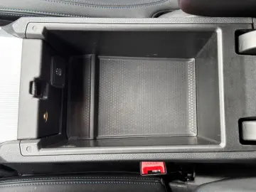 BMW 320d Lim. xDrive M Sport ACC CarPlay Lane RFK