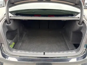 BMW 320d Lim. xDrive M Sport ACC CarPlay Lane RFK