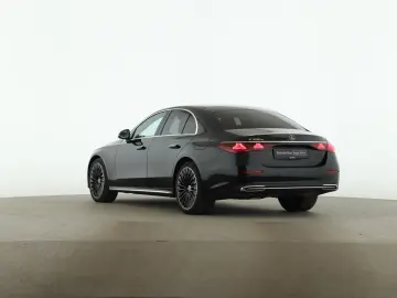 MERCEDES-BENZ E 300 e Exclusive Superscreen AHK Pano&hellip;