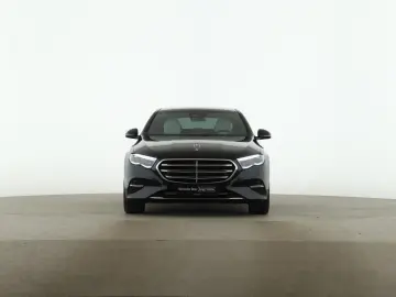 MERCEDES-BENZ E 300 e Exclusive Superscreen AHK Pano&hellip;