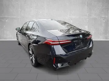 BMW 520 i M Sport  AHK  H K  ACC  LHZ  RFK  Klimaaut