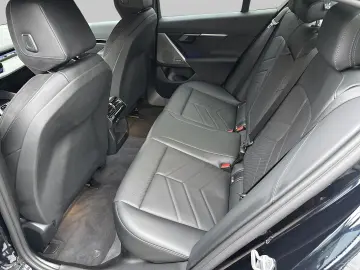 BMW 520 i M Sport  AHK  H K  ACC  LHZ  RFK  Klimaaut