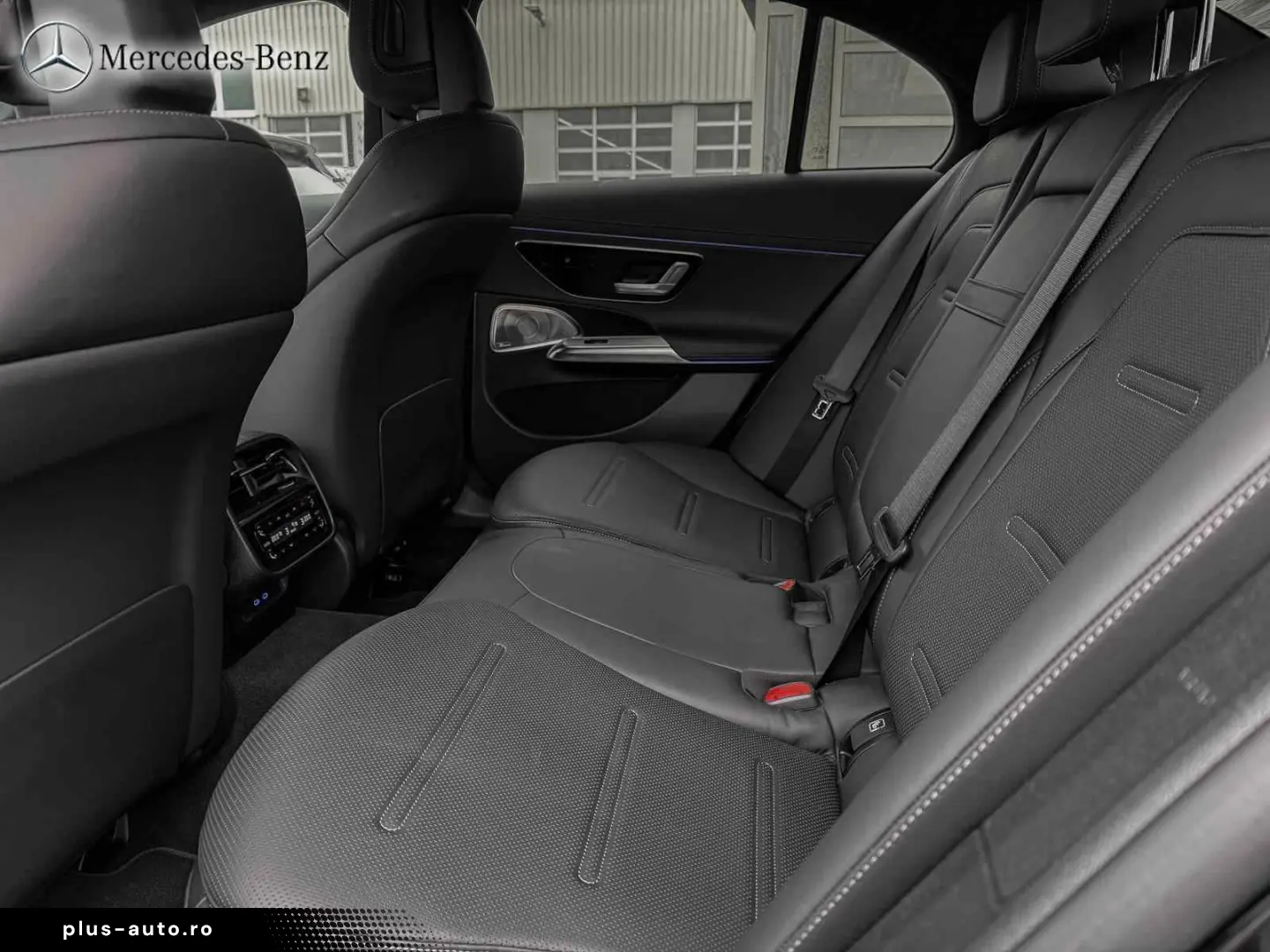 MERCEDES-BENZ E 53 AMG Hybrid 4M Lim Massage HUD Pano 21