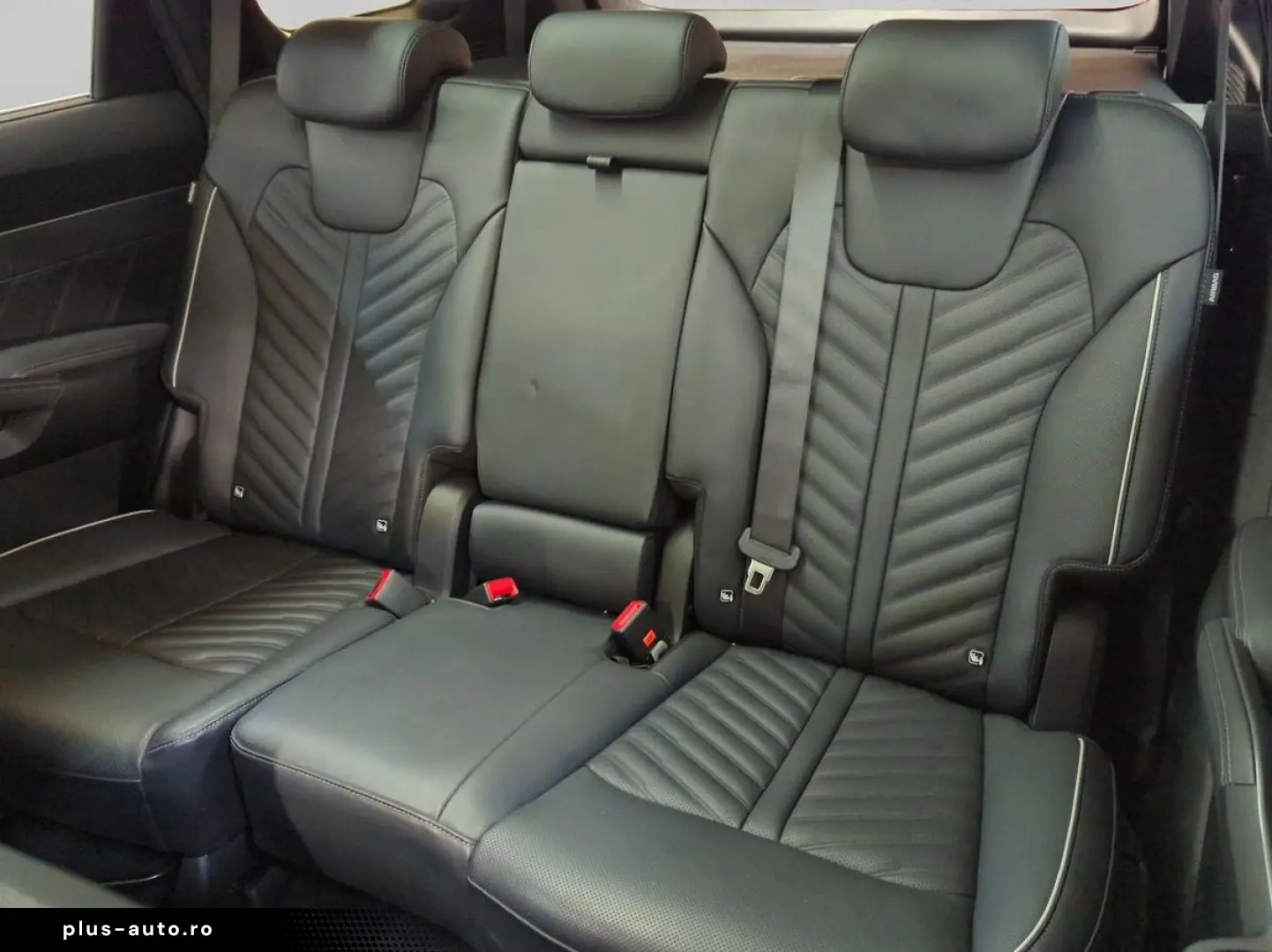 KIA SORENTO 2.2 PLATINUM 7-Locuri