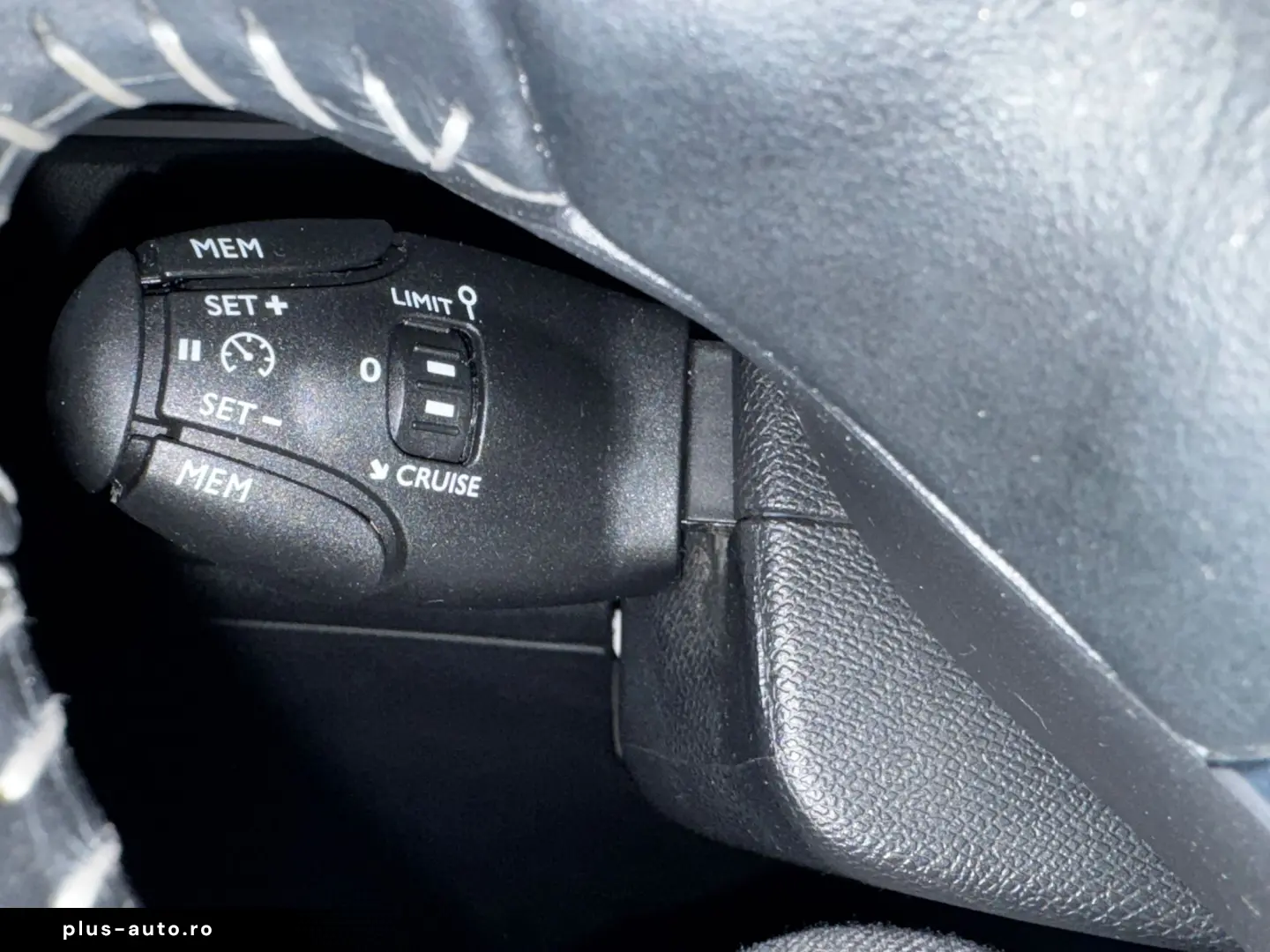 Peugeot 308 1.2 e-THP Feline 2016 Automat