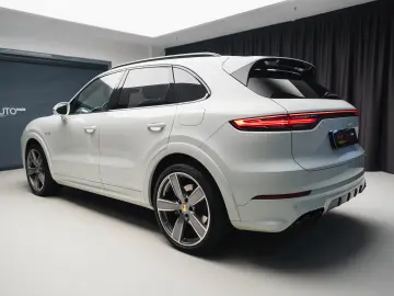 Porsche Cayenne E-Hybrid