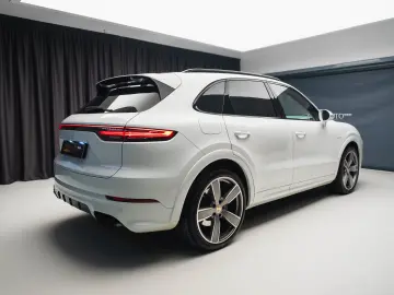 Porsche Cayenne E-Hybrid