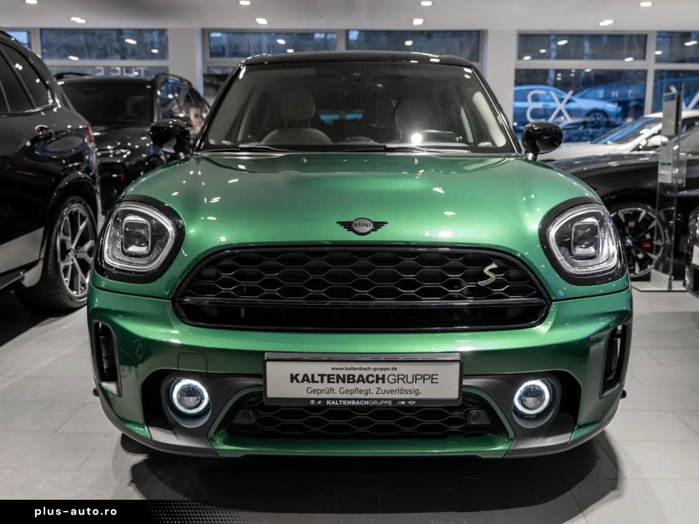 MINI Countryman Cooper S E Classic Trim ALL4 PANO HUD