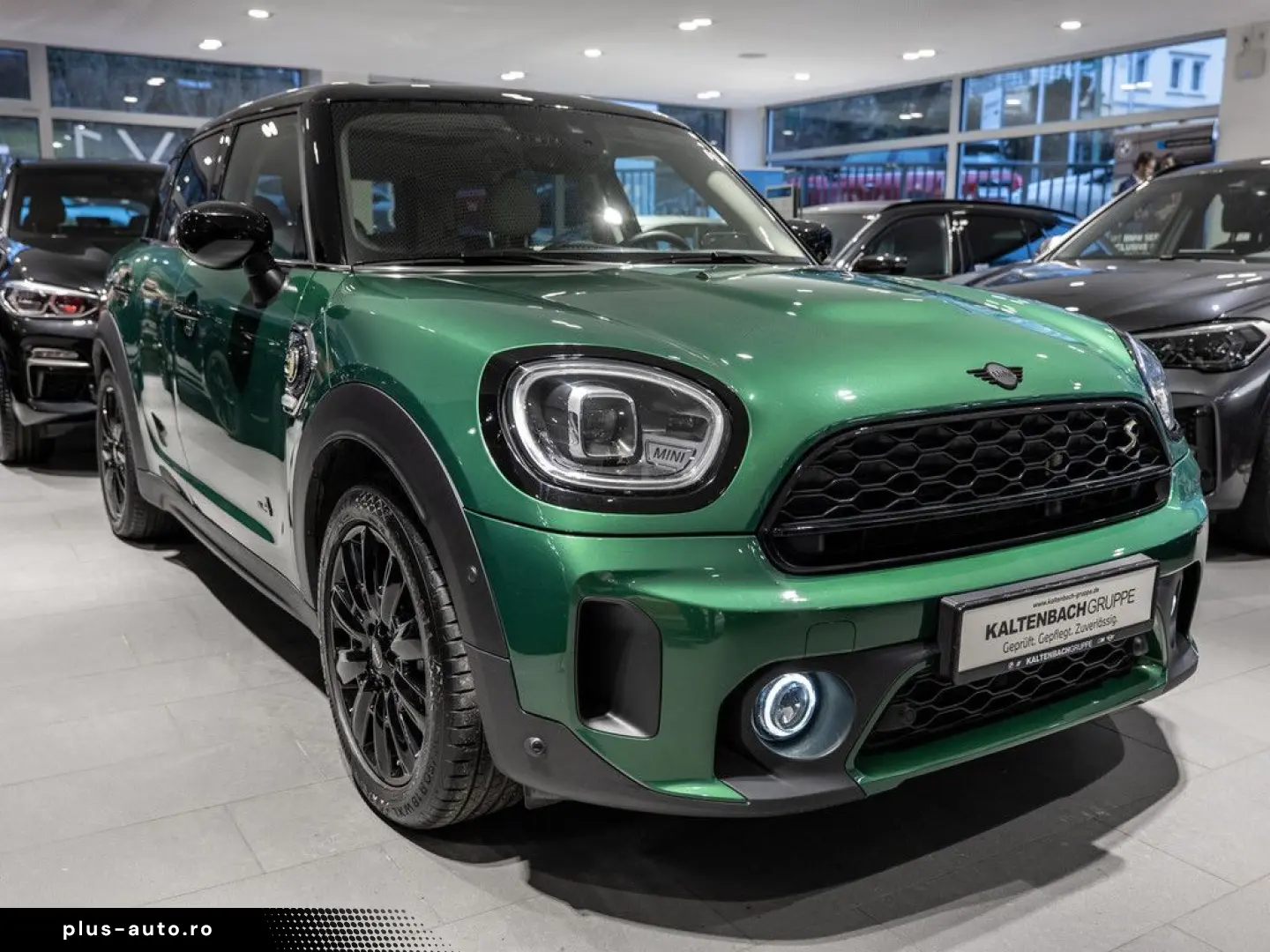 MINI Countryman Cooper S E Classic Trim ALL4 PANO HUD