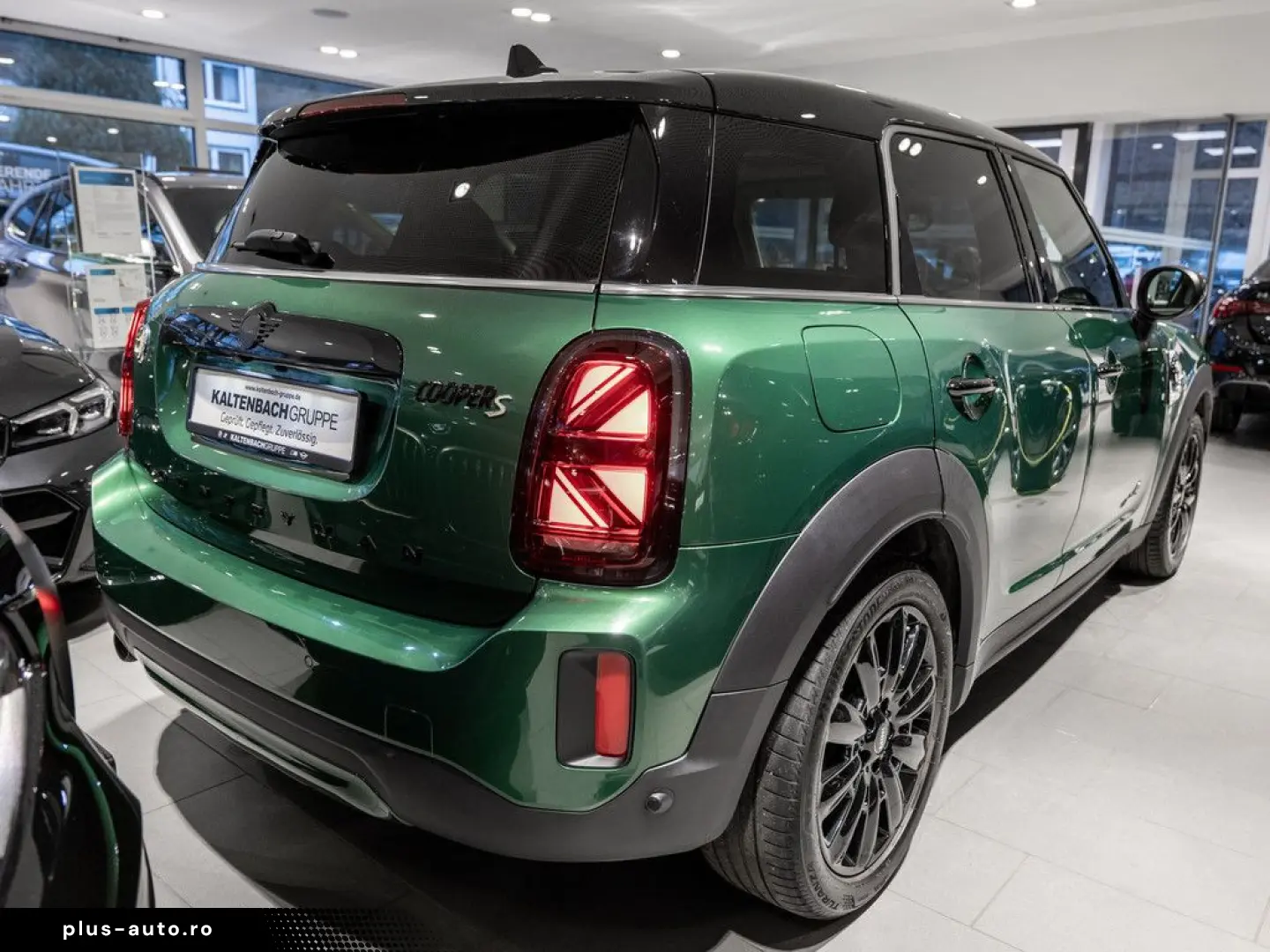 MINI Countryman Cooper S E Classic Trim ALL4 PANO HUD