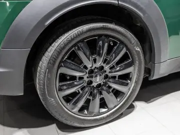 MINI Countryman Cooper S E Classic Trim ALL4 PANO HUD