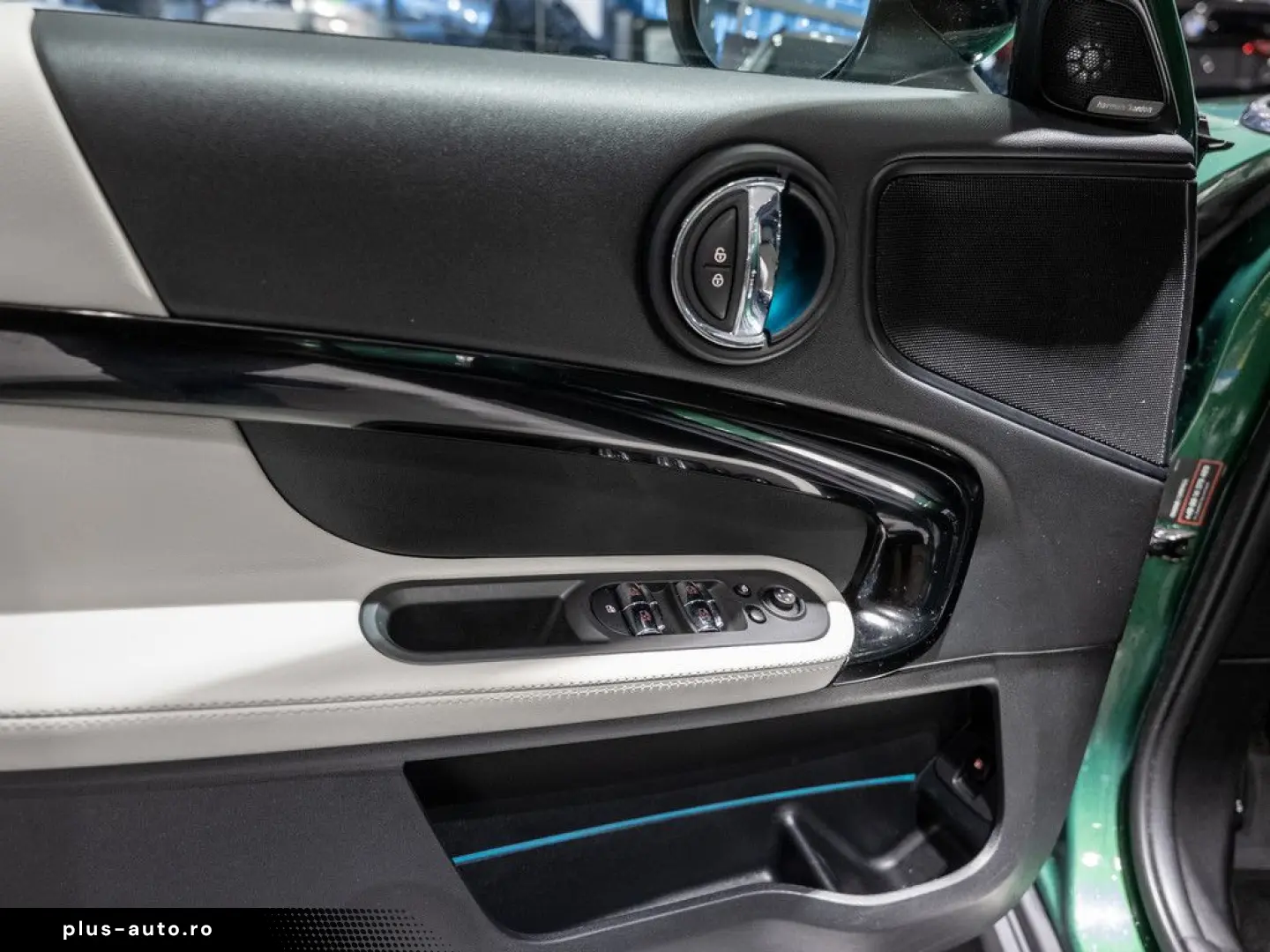 MINI Countryman Cooper S E Classic Trim ALL4 PANO HUD