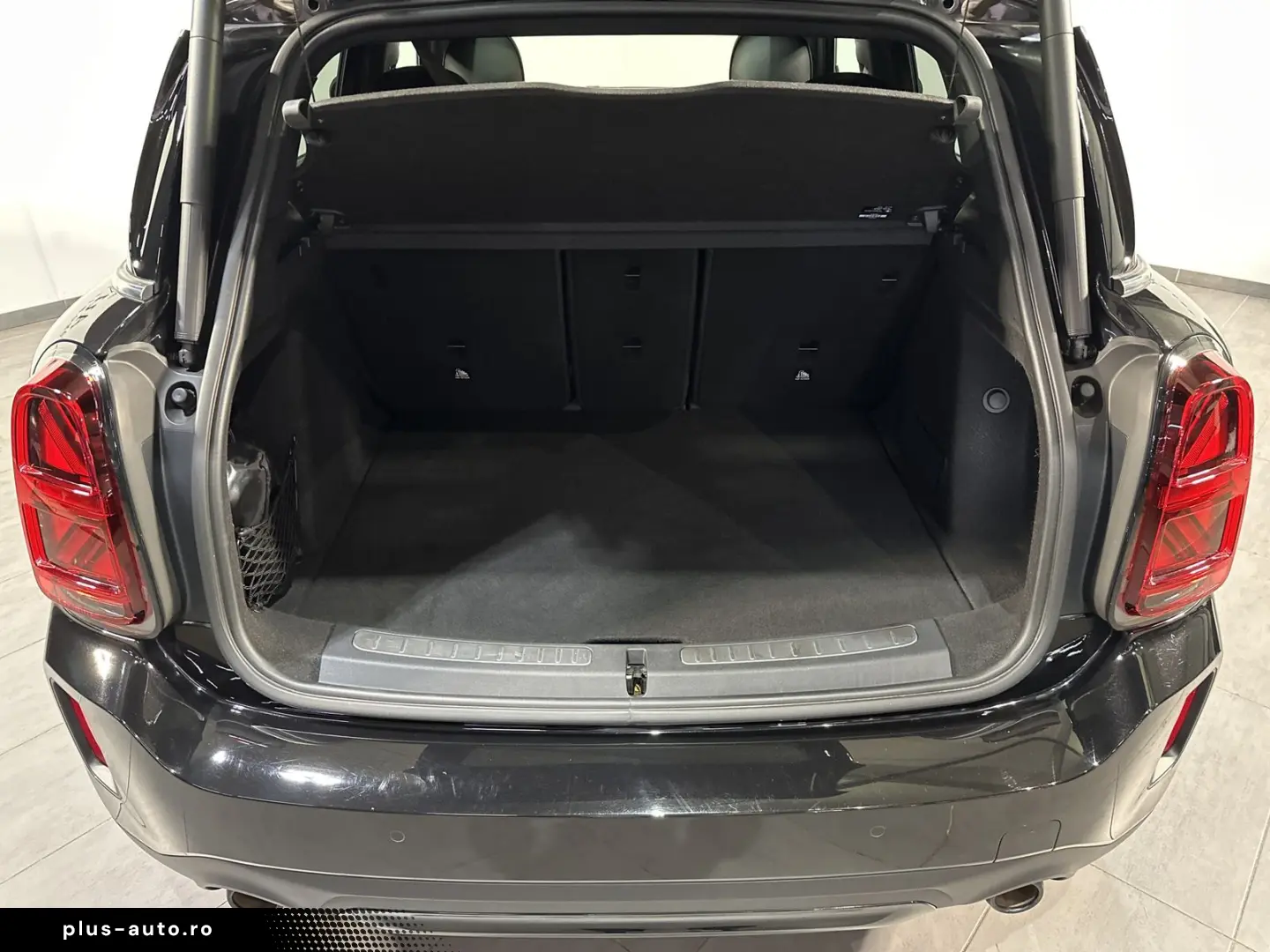 MINI Cooper S Countryman All4 NAV LED PANO KAM 18ZOLL