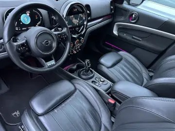 MINI Cooper S Countryman All4 NAV LED PANO KAM 18ZOLL