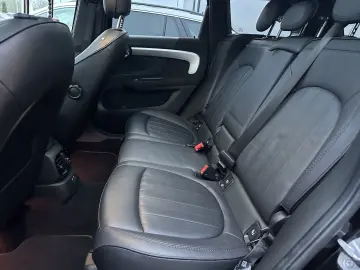 MINI Cooper S Countryman All4 NAV LED PANO KAM 18ZOLL