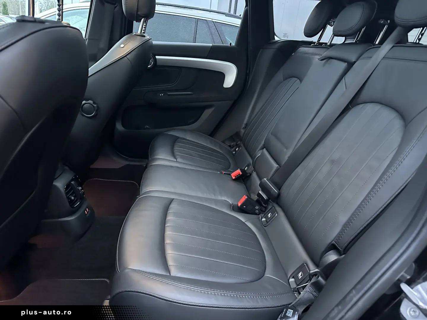 MINI Cooper S Countryman All4 NAV LED PANO KAM 18ZOLL