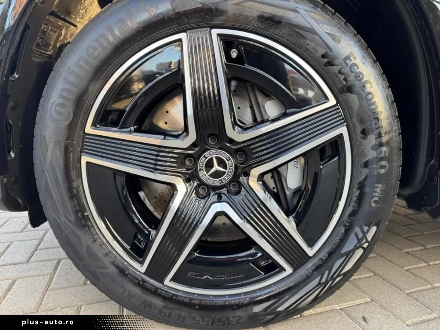 MERCEDES-BENZ GLC 300 4M Coupé AMG PANO MEMORY AHK 360  MBUX