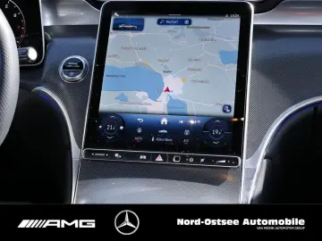 MERCEDES-BENZ GLC 300 COUPÉ 4M AMG AHK PANO NIGHT 360