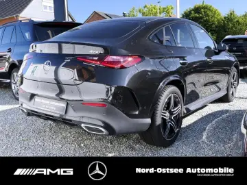 MERCEDES-BENZ GLC 300 COUPÉ 4M AMG AHK PANO NIGHT 360