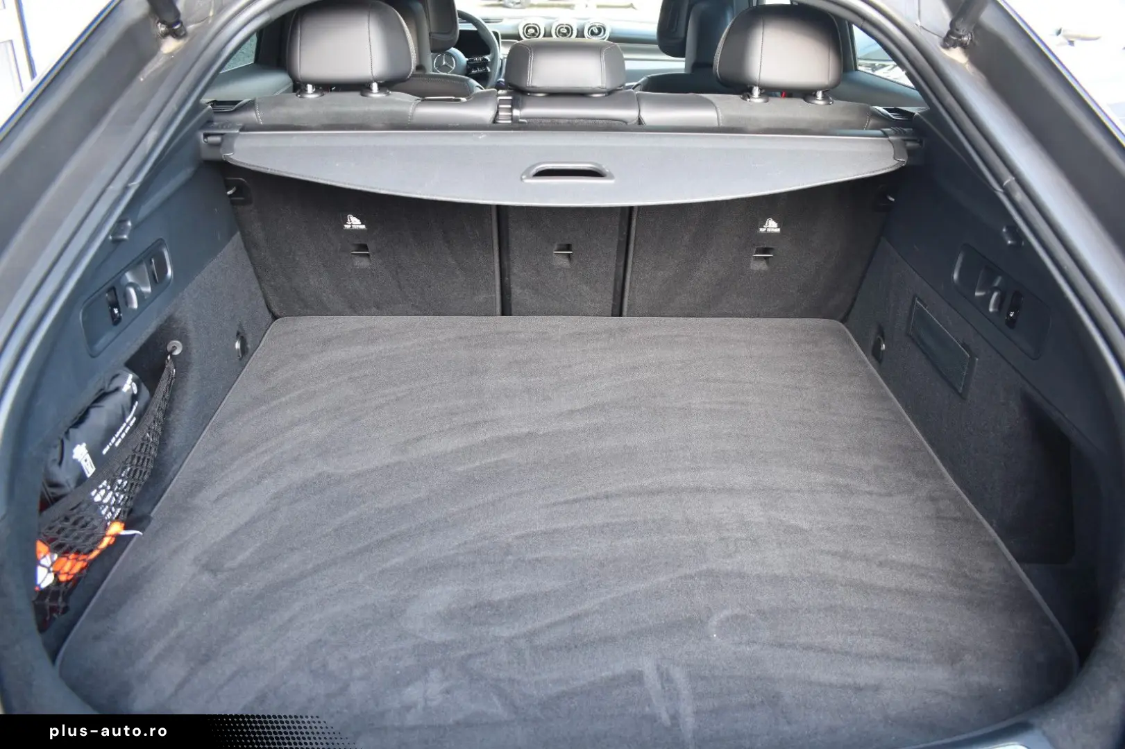 MERCEDES-BENZ GLC 300 d COUPE 4M AMG LINE TRITTBRETT&hellip;