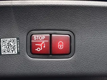 MERCEDES-BENZ GLC 300 d COUPE 4M AMG LINE TRITTBRETT&hellip;