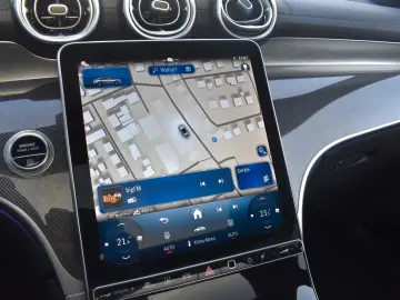 MERCEDES-BENZ GLC 300 d COUPE 4M AMG LINE TRITTBRETT&hellip;