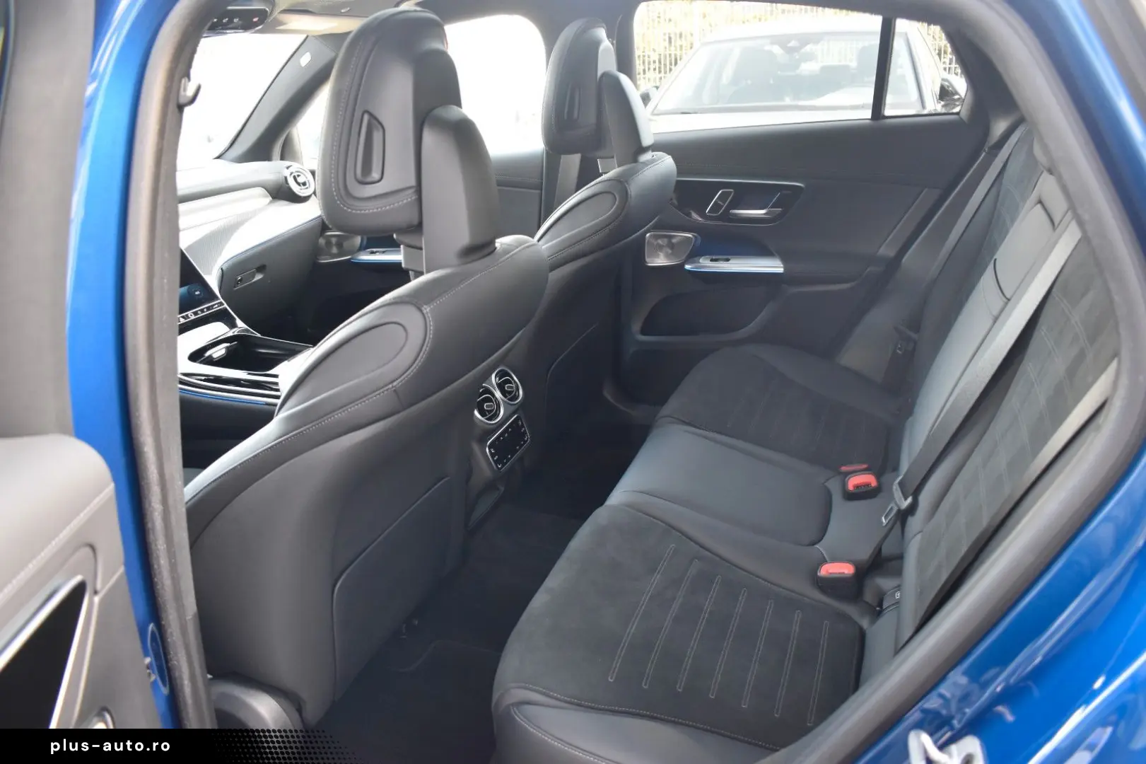 MERCEDES-BENZ GLC 300 d COUPE 4M AMG LINE TRITTBRETT&hellip;