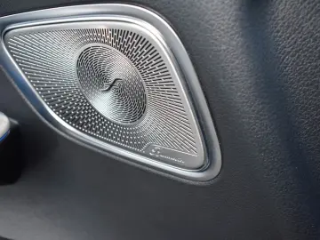 MERCEDES-BENZ GLC 300 d COUPE 4M AMG LINE TRITTBRETT&hellip;