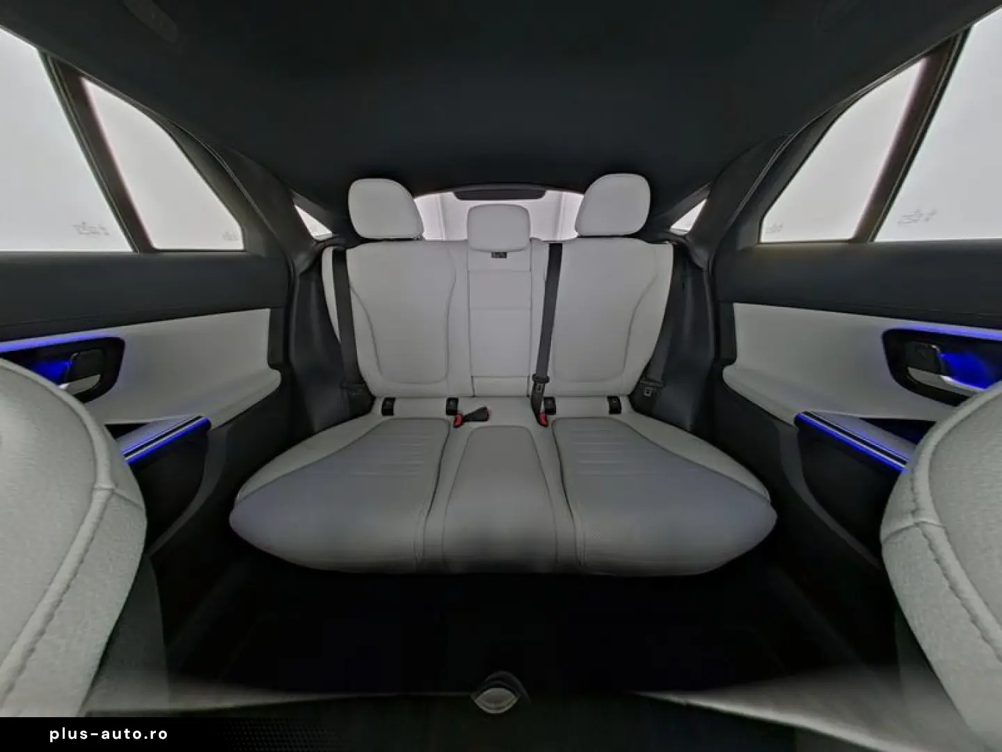 MERCEDES-BENZ GLC 300 4MATIC Coupé   AMG   Night   PANORAMA