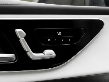 MERCEDES-BENZ GLC 300 4M Coupé AMG Digital Pano AHK &hellip;