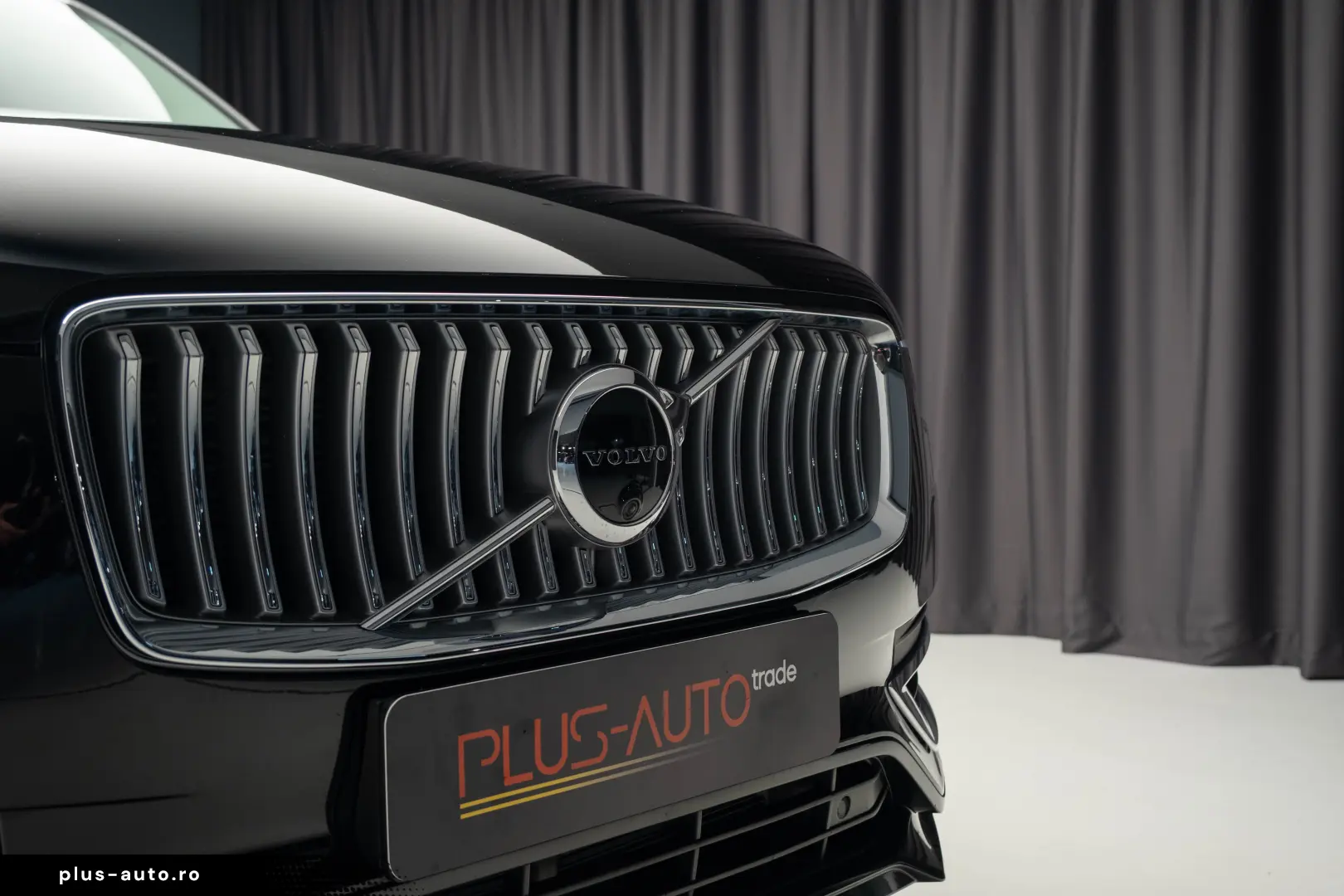 Volvo XC90 T8 eAWD Recharge