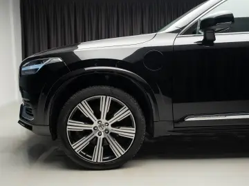Volvo XC90 T8 eAWD Recharge