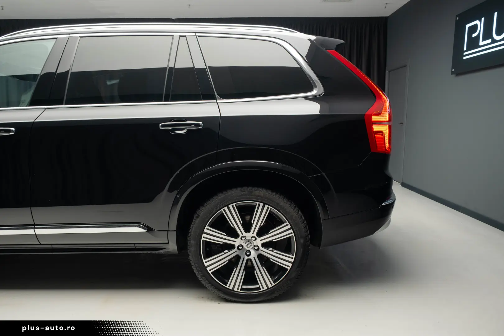 Volvo XC90 T8 eAWD Recharge