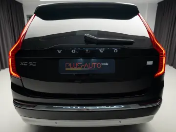 Volvo XC90 T8 eAWD Recharge