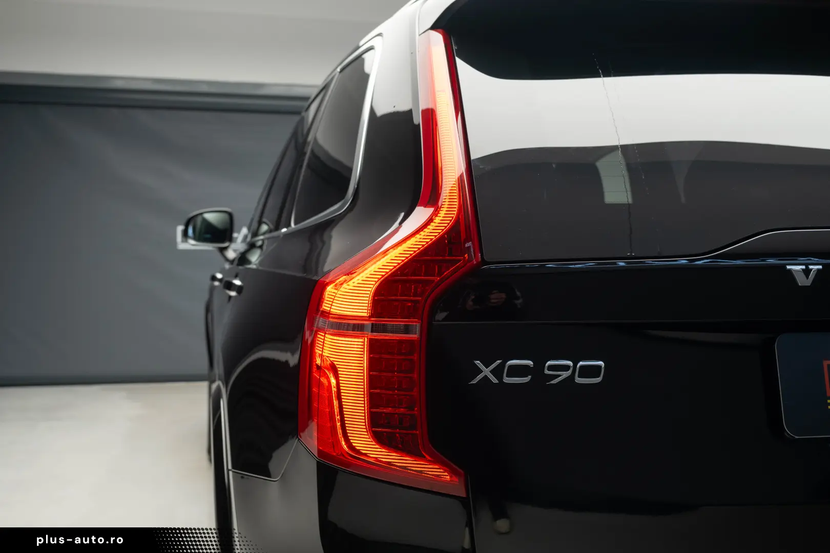 Volvo XC90 T8 eAWD Recharge