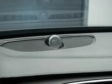 Volvo XC90 T8 eAWD Recharge