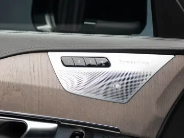 Volvo XC90 T8 eAWD Recharge