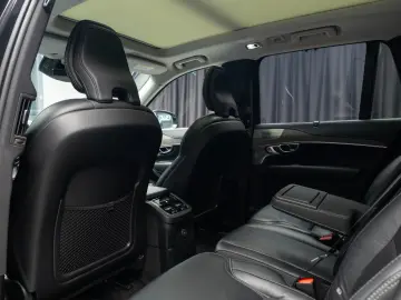 Volvo XC90 T8 eAWD Recharge