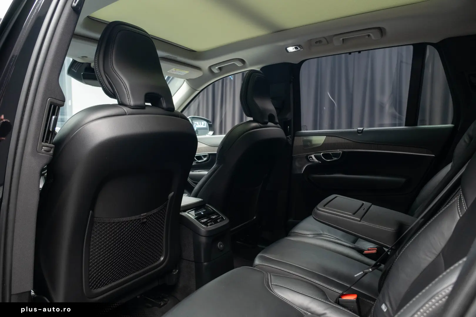 Volvo XC90 T8 eAWD Recharge