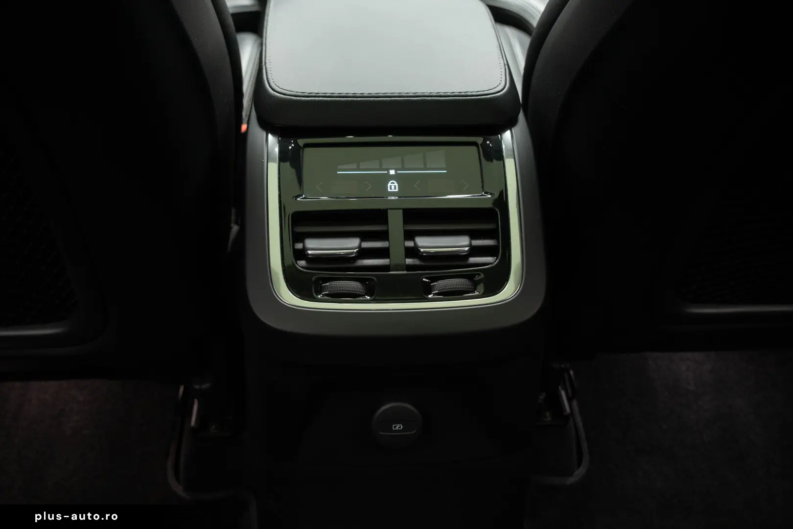 Volvo XC90 T8 eAWD Recharge