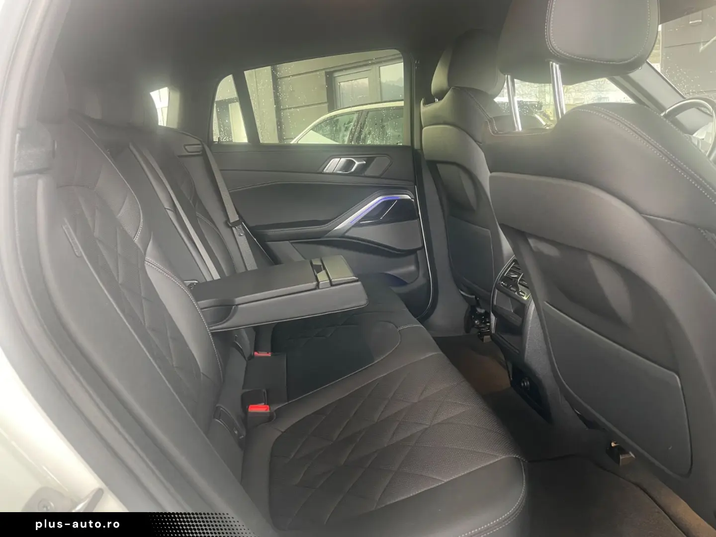 BMW X6    M60i AHK HK HIFI CAM