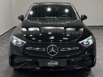 MERCEDES-BENZ GLC 300 d 4M AMG Night 360  Distro AHK Digital