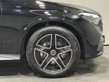 MERCEDES-BENZ GLC 300 d 4M AMG Night 360  Distro AHK Digital