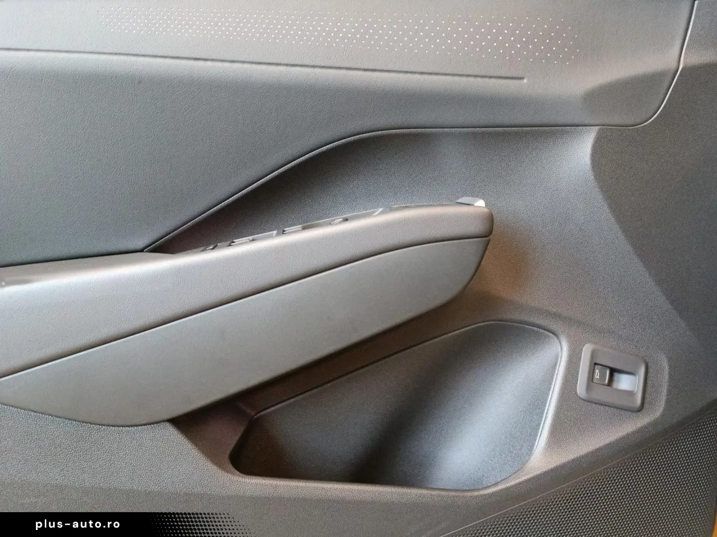 Volkswagen T-Roc 1.5 eTSI R-Line