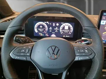 Volkswagen T-Roc 1.5 eTSI R-Line