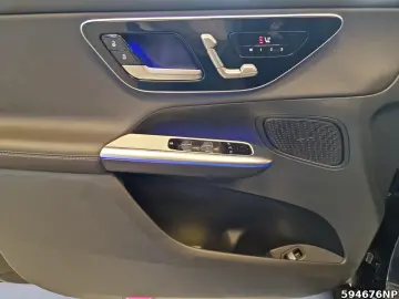 MERCEDES-BENZ GLC 300 de 4M AMG  Night Pano AHK 360  DIGITAL