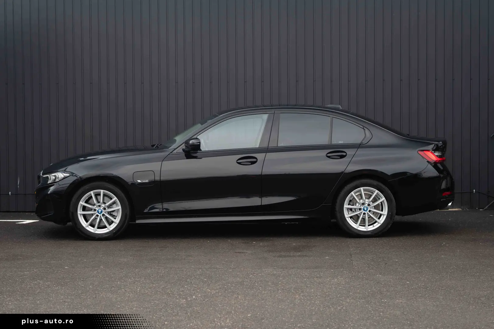 BMW Seria 3 320e Aut.