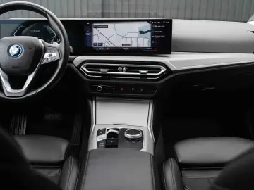 BMW Seria 3 320e Aut.